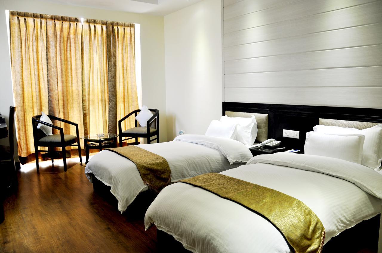 Gardenia Hotel Spa & Resort Haridwār Eksteriør billede